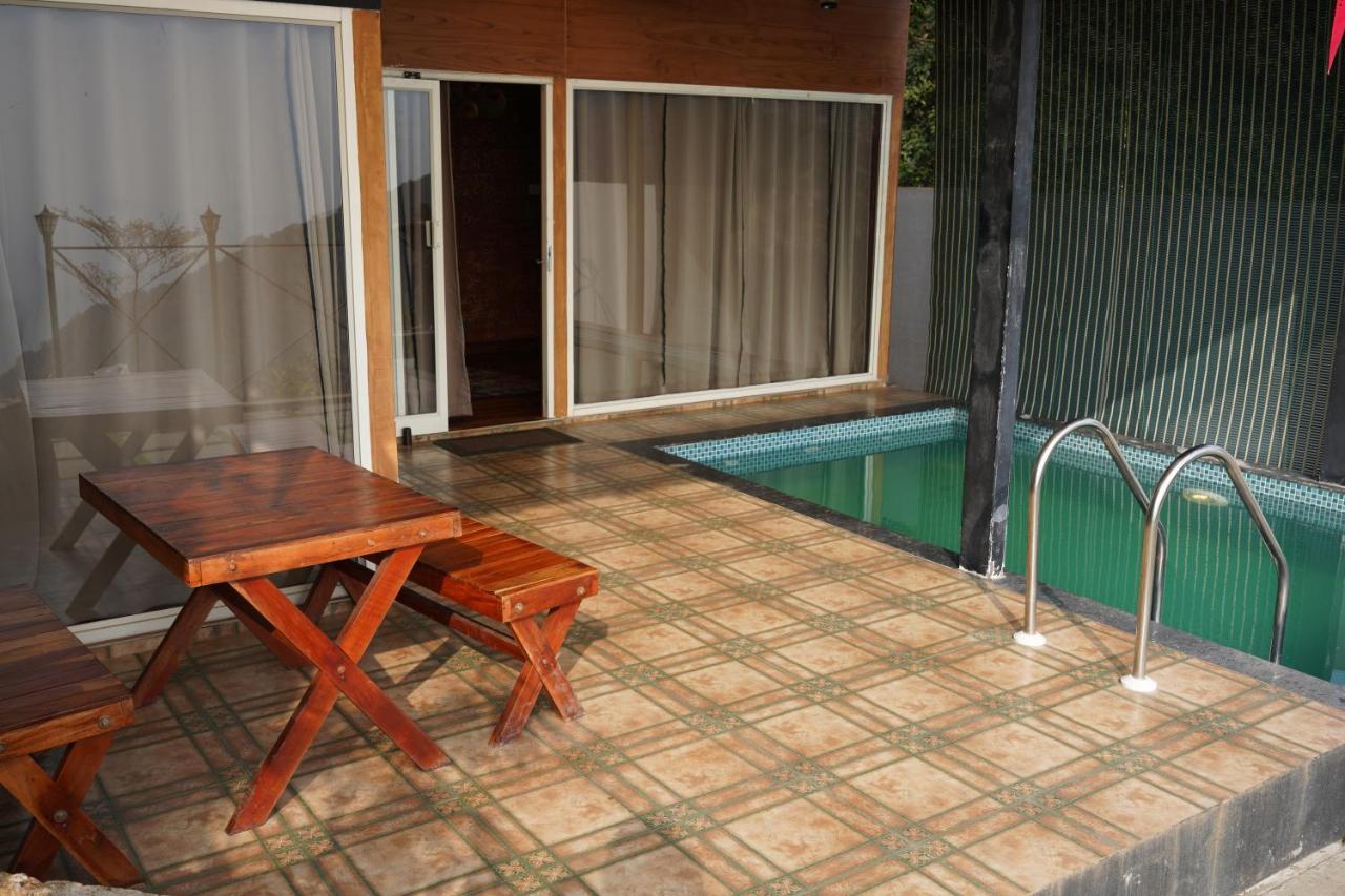 Mount Stratus Resort Vayalada Balussery Exterior photo