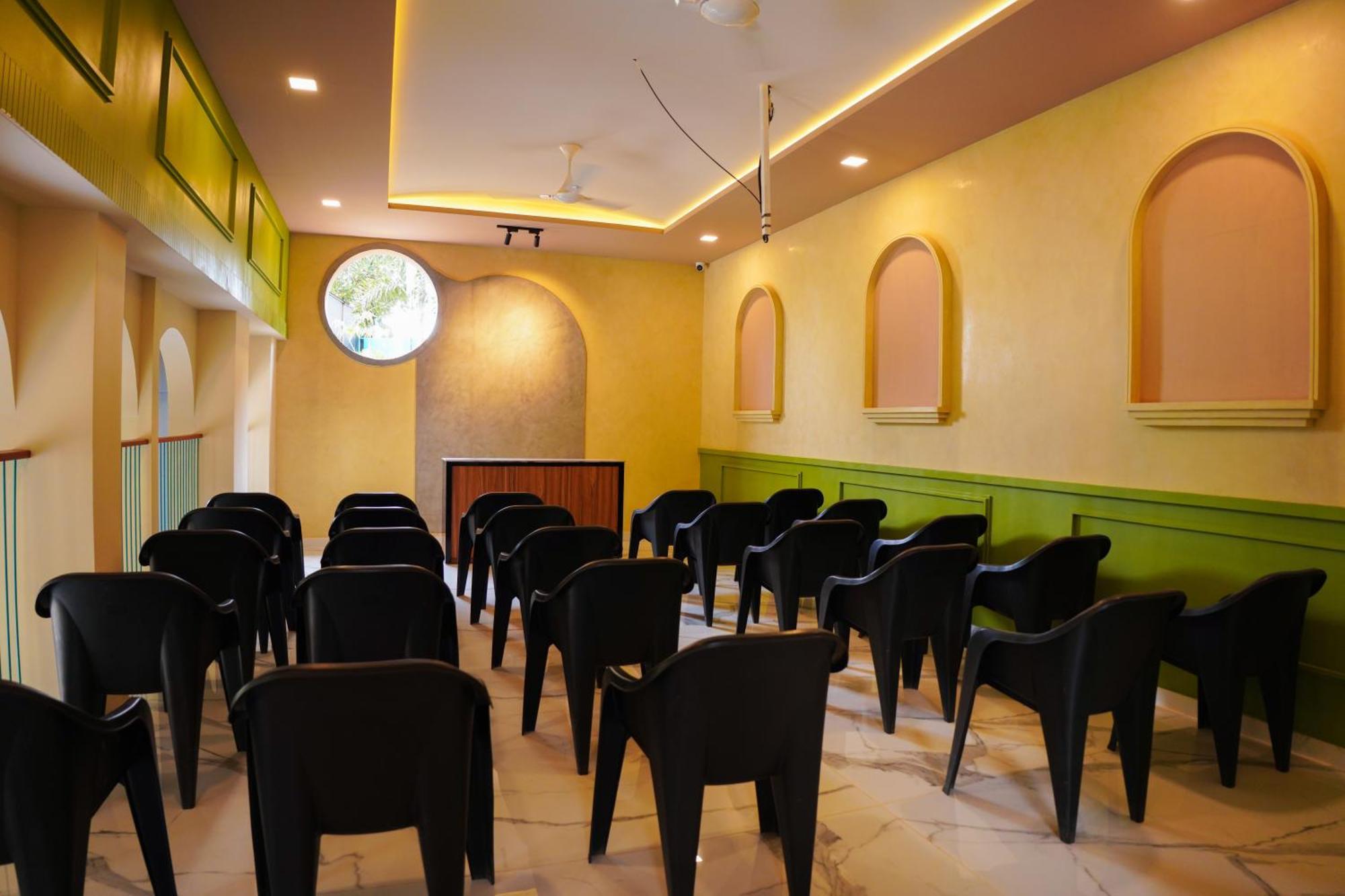 Mount Stratus Resort Vayalada Balussery Exterior photo