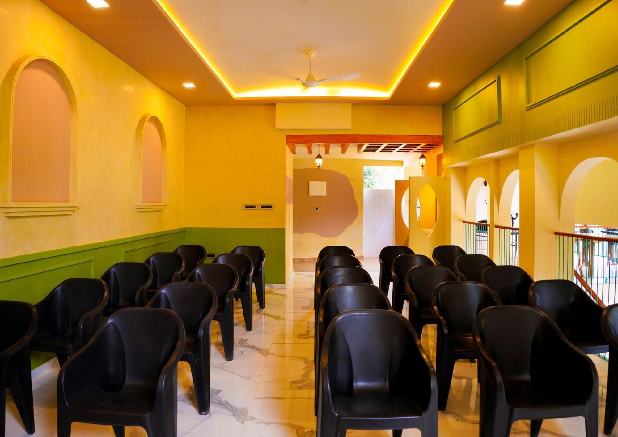 Mount Stratus Resort Vayalada Balussery Exterior photo
